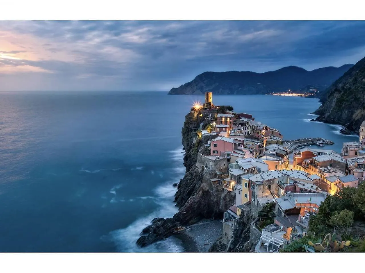 Joivy Family Flat With Little Patio, Cinque Terre Apartment Vernazza 0*,